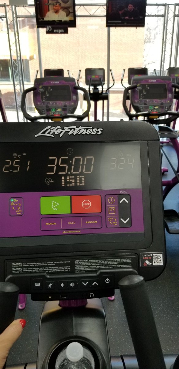 B_a_pineapple's tweet photo. Burned half a Whopper...only half! Who knew a freakin' Whopper was almost 700 cals. Not worth it! #aprilsselfcare #herselfcare #healthyliving #diet #exercise #weightloss #fitness #fitnessmotivation #bodybuilding #weightlosstransformation #weightlifting #youcandoit https://t.co/J15WCLwKJY