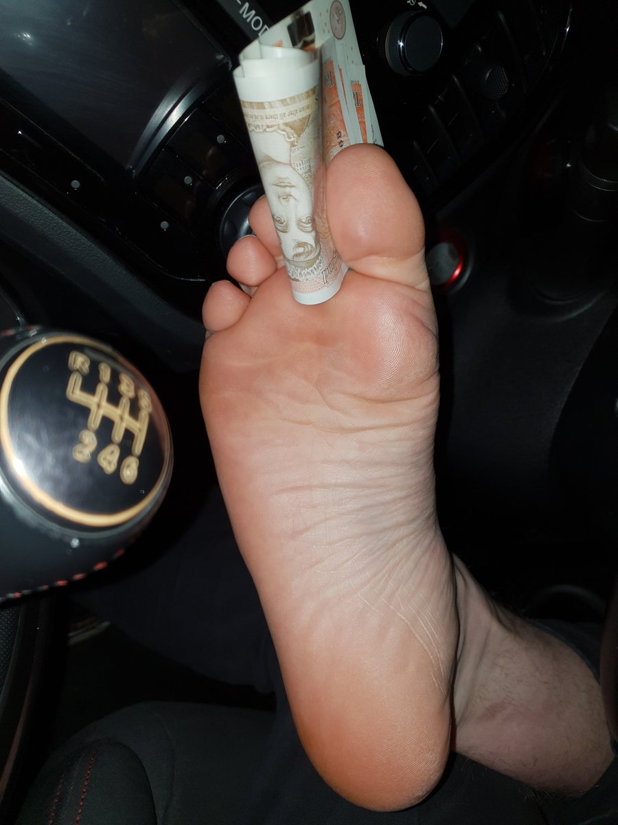 EFGPig's tweet photo. My King is on a night out and I'm at home alone in chastity paying for his drinks and staring at photos of his feet. Love my life 🤑 #paypig #cashslave #chastityslave #footslave https://t.co/gqYCCCNED8
