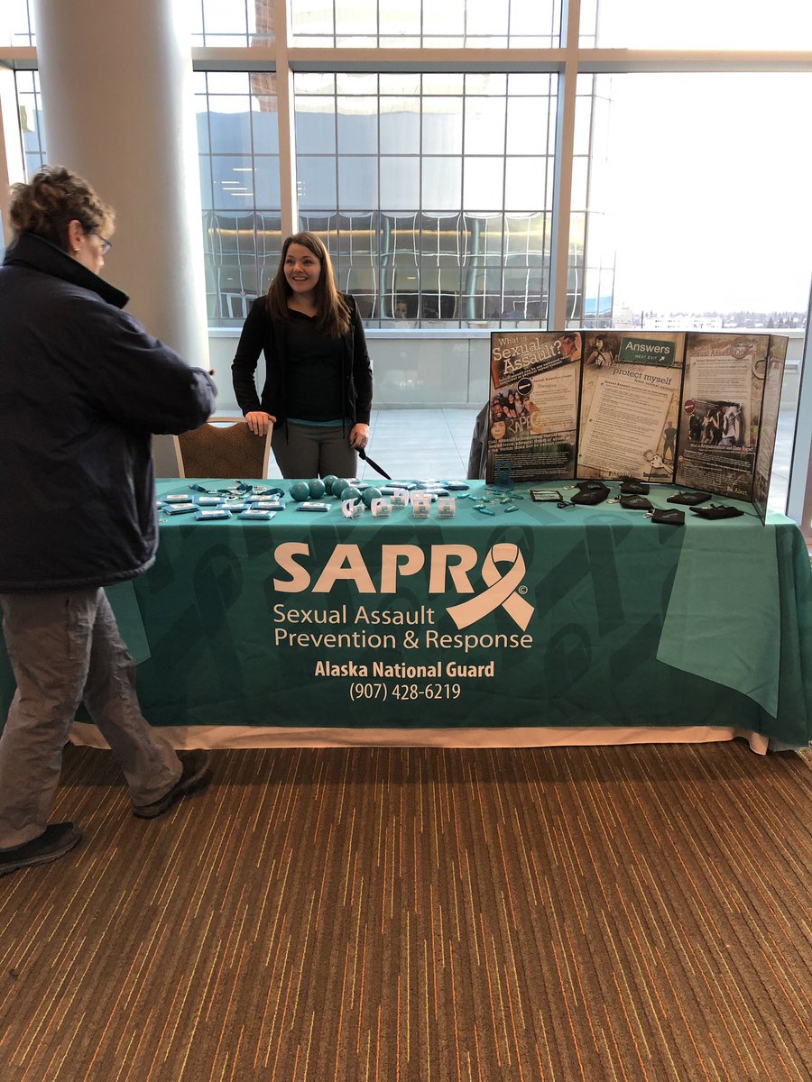 AKNGSAPR's tweet photo. #akngsapr is at the 297th IN BN Yellow Ribbon with #saprdognyx. Stop by our table for some SAPR swag and say hi to Nyx! She’d love to meet you!  @DenainaCenter https://t.co/8o892ct8ZY