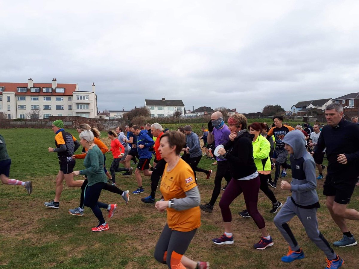 crosbyparkrun1's tweet photo. Some pictures of the grass start this morning. #crosbyparkrun #crosbybeach #crosby #parkrunuk #pakrun #loveparkrun #ukrunchat https://t.co/mUr1NjEDCQ