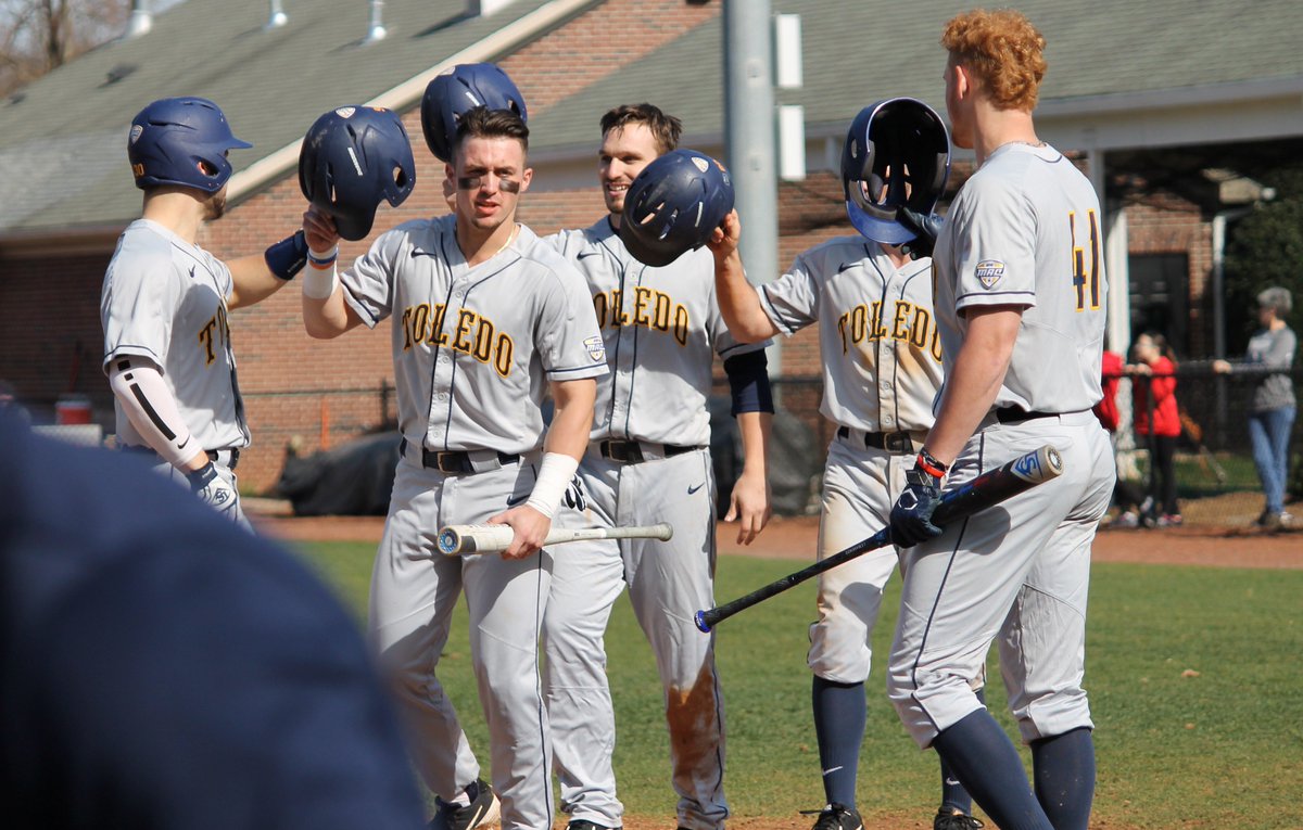 ToledoBaseball's tweet photo. 📸

@jservello10 decided to throw a party at home plate and invited three of his closest friends. 

His grand slam gave UT a 9-0 lead, and @chris_meyers24 homer made it 10-0. https://t.co/XtzDcJlFtj