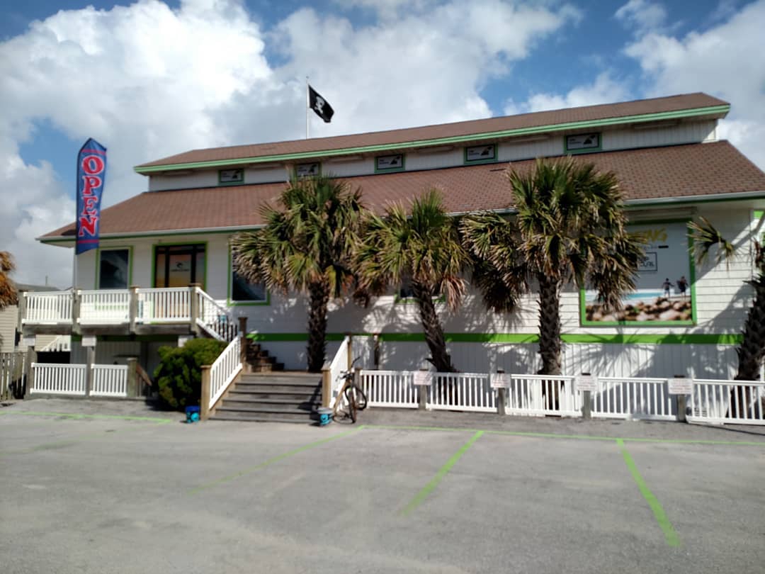 topsaildotcom's tweet photo. Spinnaker Surf Shop 📍 (photo: @spinnakersurfshop) #spinnakersurfshop #surfshop #sufer #surf #surfing #shoplocal #beachlife #topsail #topsailnc #shopbeach #beachshop #saltlife #nc #visitnc #ncsurfing #beachwaves #lovetosurf #surfboard https://t.co/hlTzM9avSi