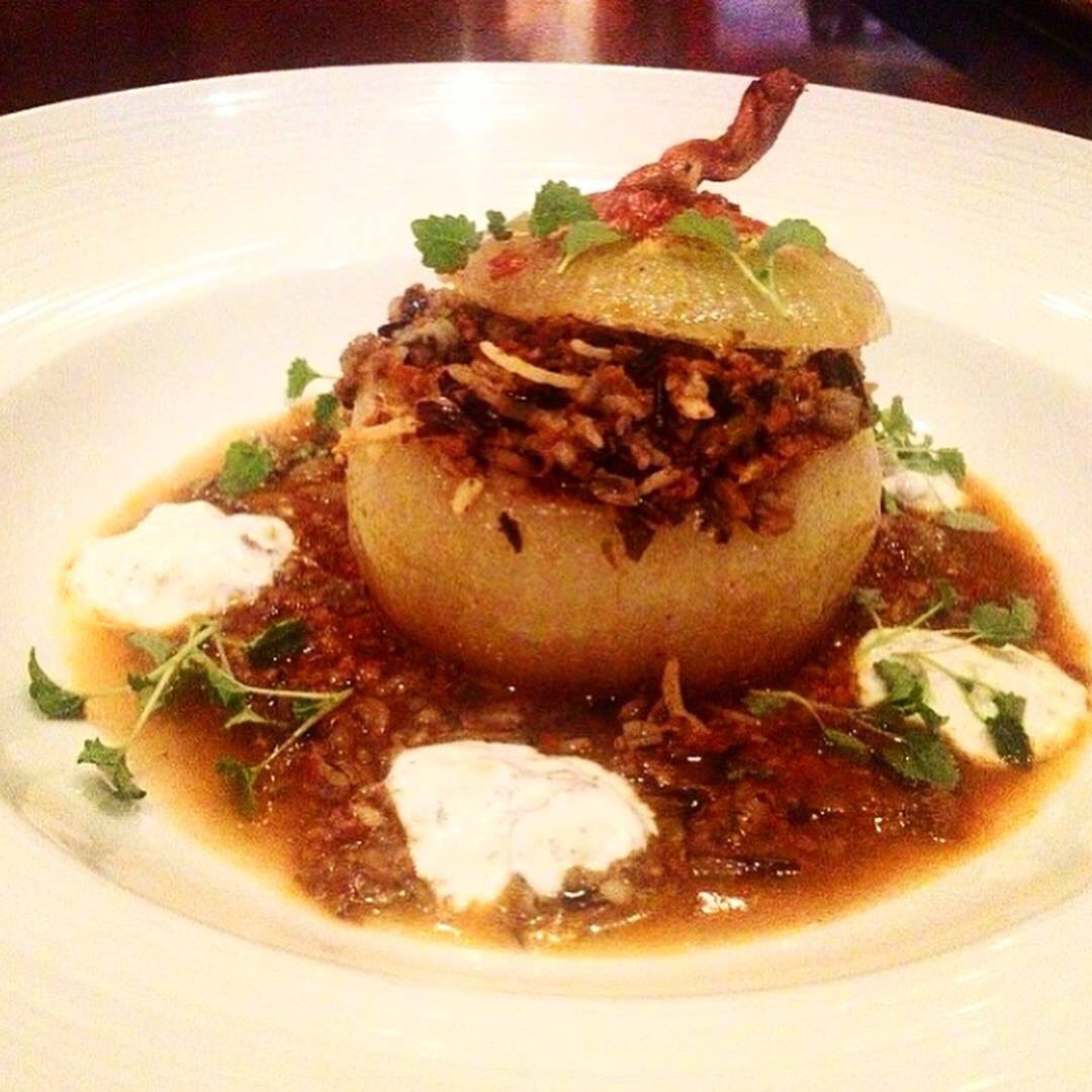 ChefZare's tweet photo. Love making #Dolma with different kinds of #VEGETABLES
Stuffed sweet onion "#Dolme e Piyaz" with wild & basmati rice, fava bean, chickpea, #barberries, herbs & spices. (Photo 1)
Stuffed sweet onion "Dolme e Piyaz" with house made lamb sausage ragu! (Photo 2) https://t.co/ALfgSv9dLw
