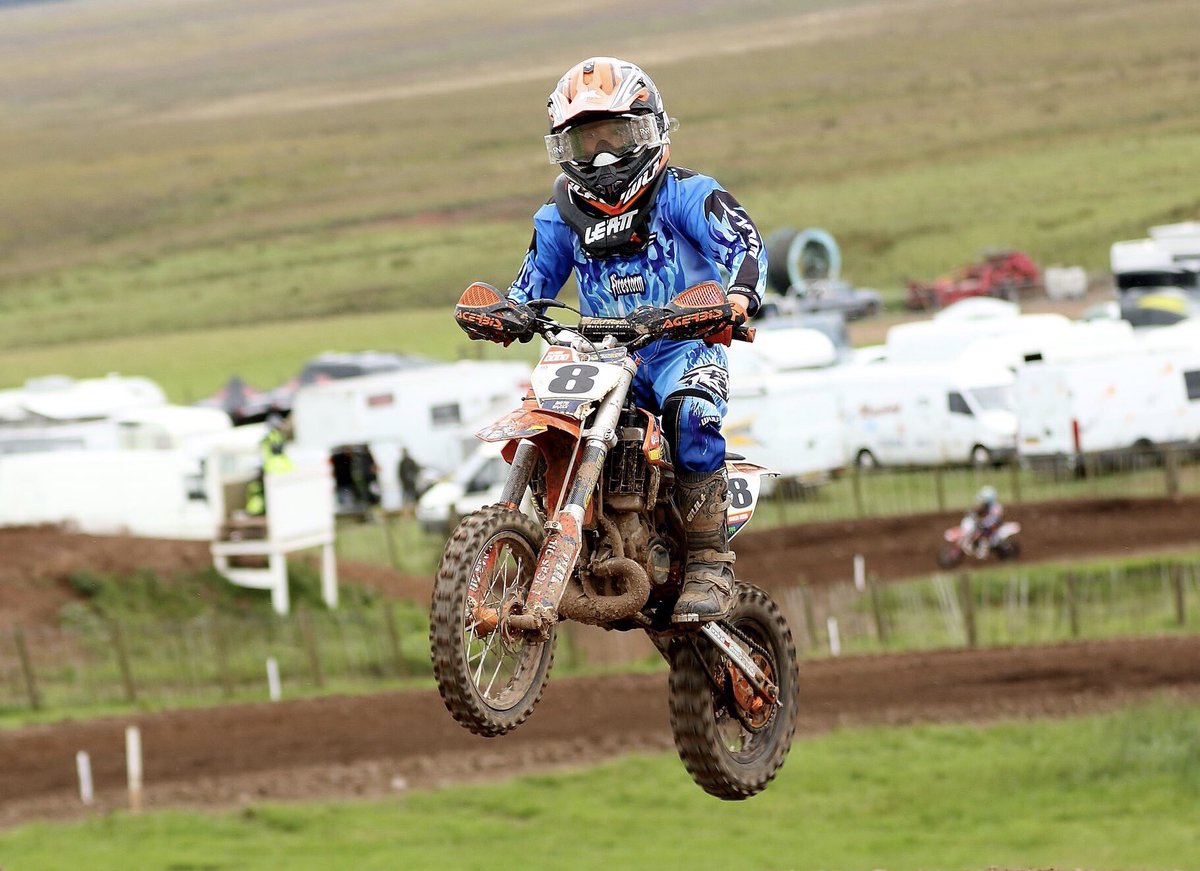 AaronDodd_8's tweet photo. #aarondodd8 #ad8 #mx #motocross #aarondodd #hexham https://t.co/4IidUksWRL