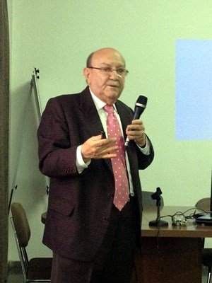 2ª Parte del Curso para Voluntariado: 
Imparte: Dr. Felipe Martín Casañas 👨‍⚕️, Presidente del Comité Técnico de #AECC.
-Día: 11 de marzo de 2019-
-Hora: 18:30 a 20:30
-Lugar: Casa de La Cultura de Tacoronte. Tenerife.
-Dirección: Plaza del Cristo s/n Antiguo Convento San Agutín