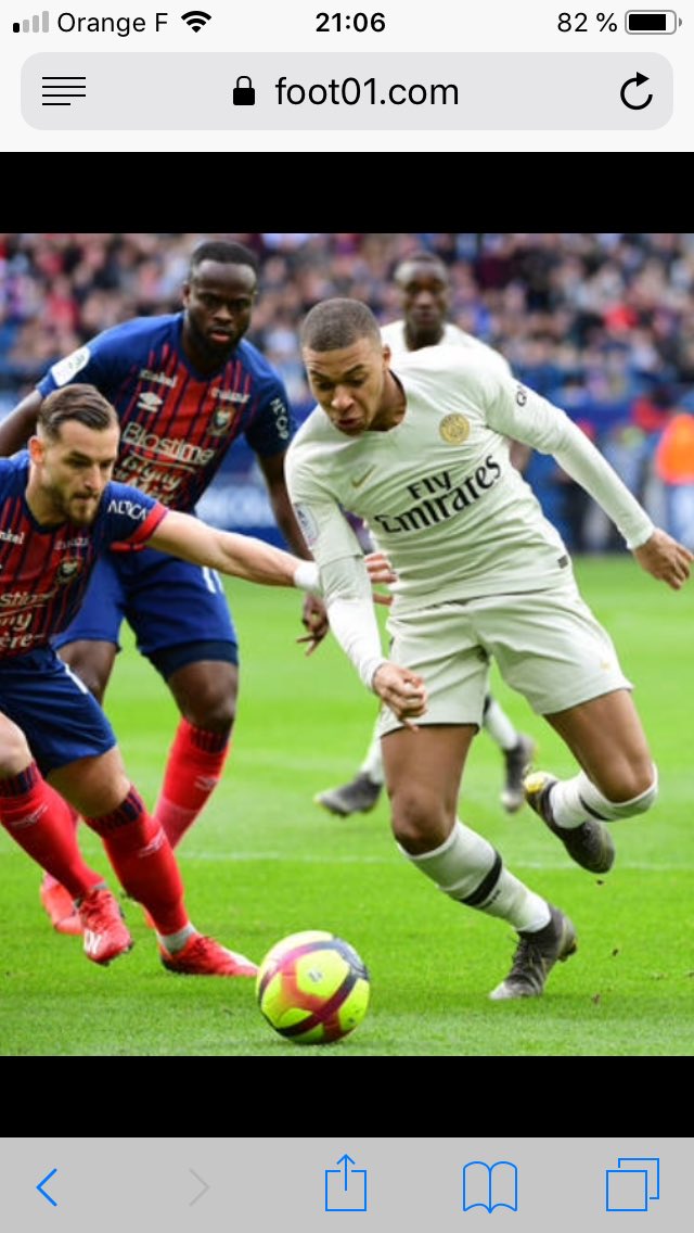 MissSocksPlease's tweet photo. #Mbappé ⭐️⭐️
Un peu sorcier sans doute..
24 buts déjà en ligue 1 ⚽️
Le Champion du Monde quoi!
Photo #Foot01 https://t.co/dQJC5NiB86
