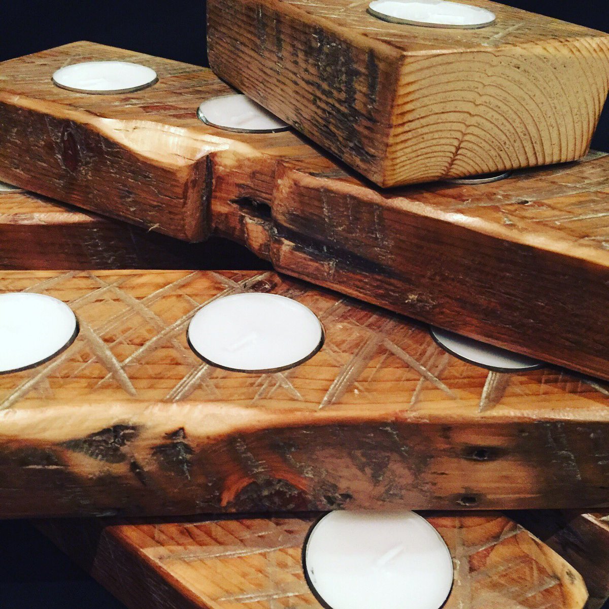 WoodbeCreate's tweet photo. Reclaimed from a tired garage roof - now beautifully characterful tealight holders. No two the same. #Reclaimedwood #Tealightholders #Candlelight #Woodwork #Salvage #Homedecor #Handmadebirthdaygifts https://t.co/vrLS0eeZnp