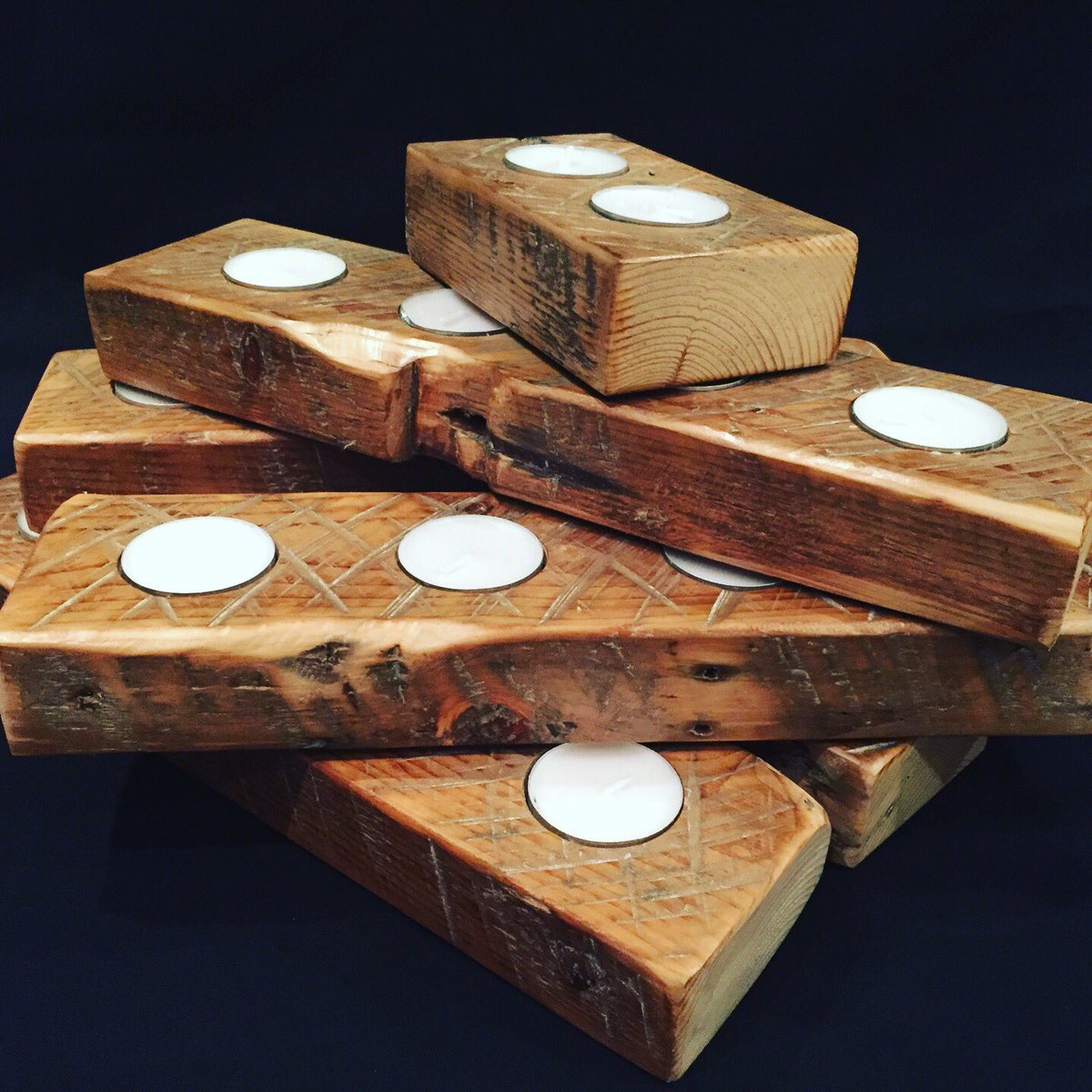WoodbeCreate's tweet photo. Reclaimed from a tired garage roof - now beautifully characterful tealight holders. No two the same. #Reclaimedwood #Tealightholders #Candlelight #Woodwork #Salvage #Homedecor #Handmadebirthdaygifts https://t.co/vrLS0eeZnp