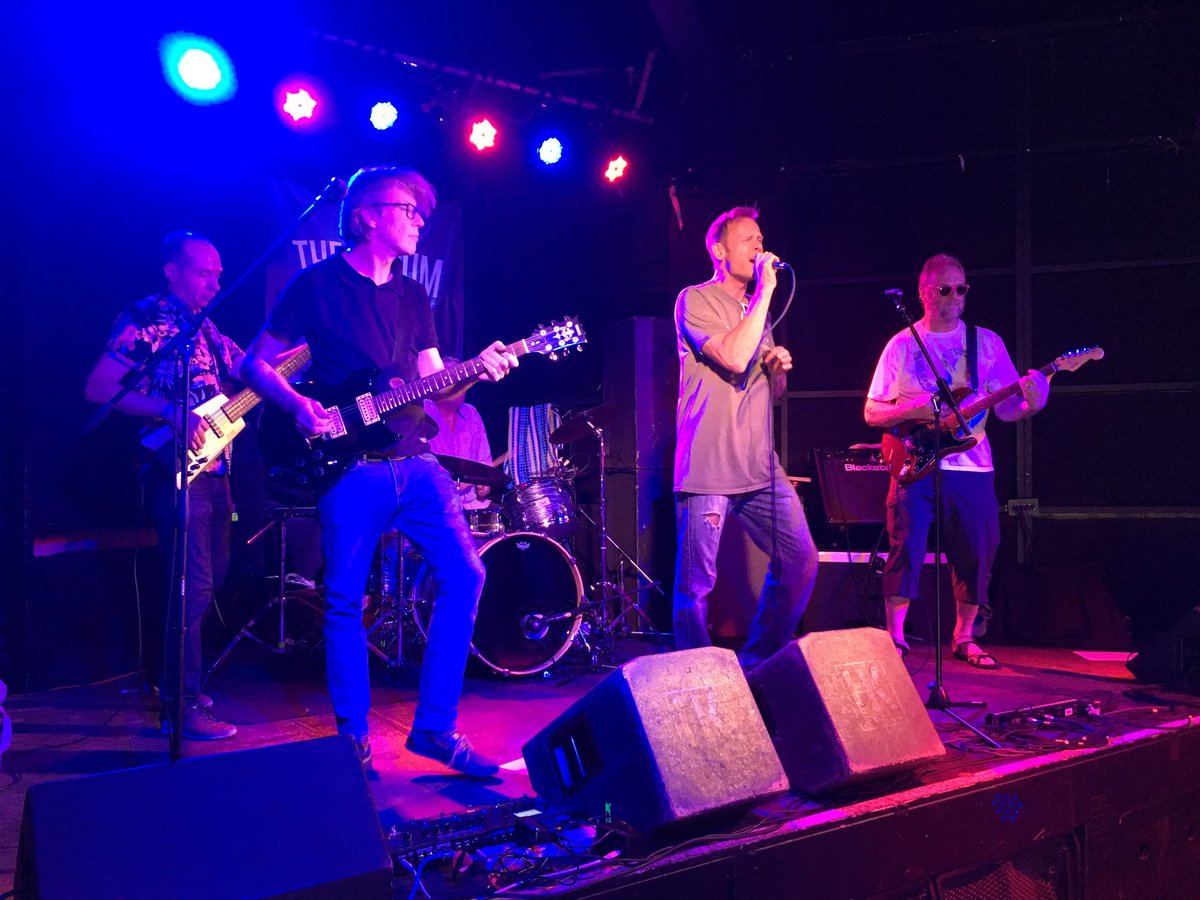 Great to see that ⁦<a href="/higgsntbosons/">Higgs And The Bosons</a>⁩ will be back at #RoyalOak on 9March #livemusic #localandlive