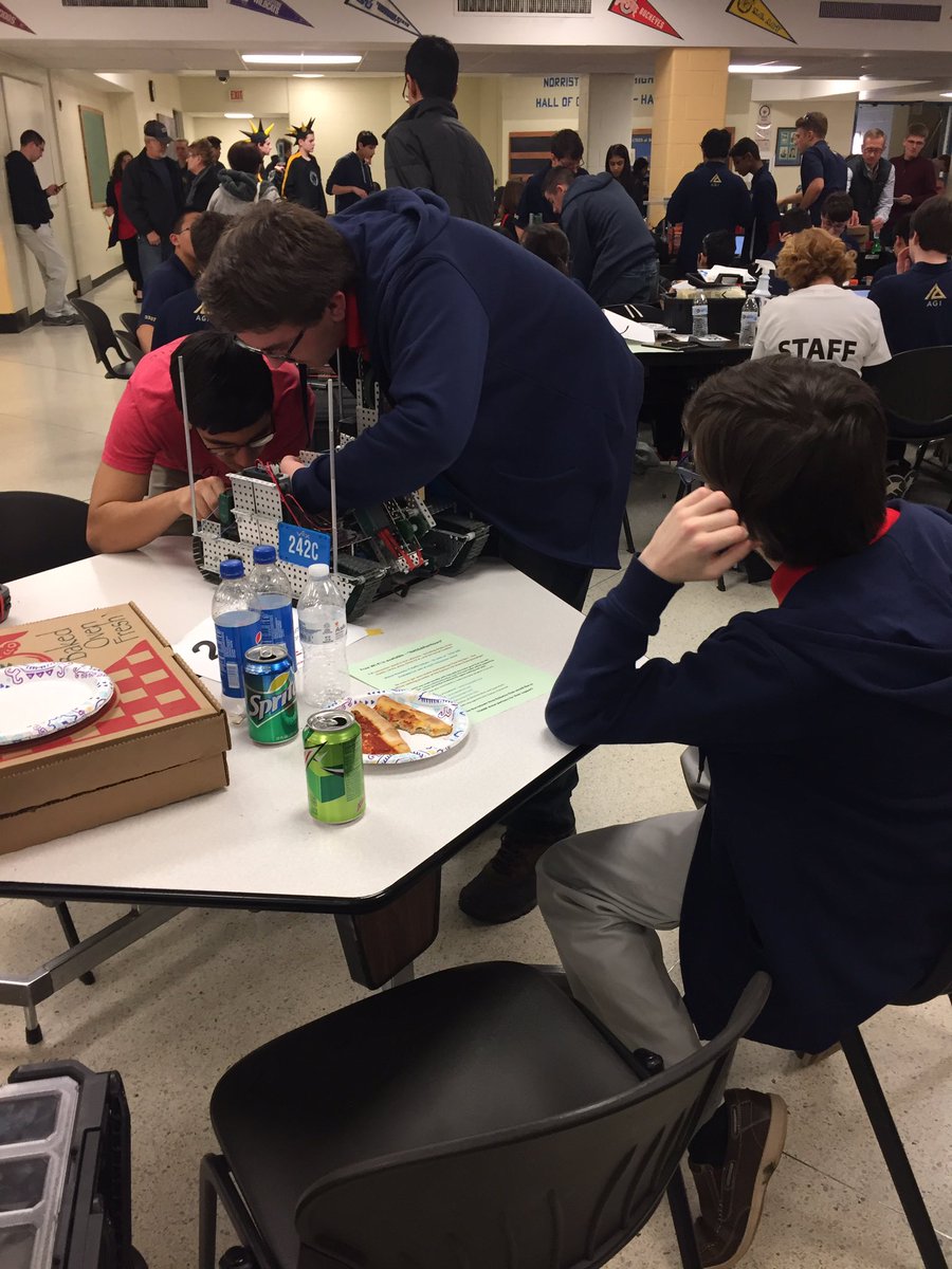 HGP_College's tweet image. Today we had a chance to go to the VEX robotics competition to see @HolyGhostPrep ! This is serious stuff but also a ton of fun to watch! Good luck guys! #thinkghost #thinkrobotics
