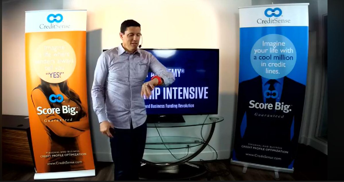 thenotemd's tweet photo. Funding bootcamp, live! https://t.co/MDLeGBs1GP