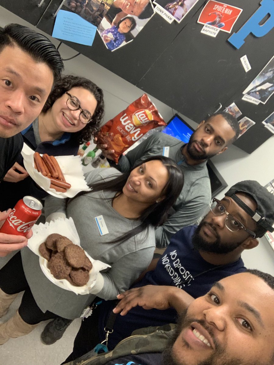 I appreciate every one on this hard working team!! You all play a major part in our success 💪🏽💪🏽💪🏽King of Prussia Store of the Future #AppreciateER #OHPAcalypse #KOPS #NWO #Supreme #TPF #OHPA