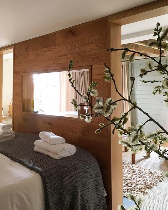 FarmhouseHq's tweet photo. The Potting Shed is the perfect retreat - get away from it all and soak up the country for a long weekend - or even better - a week!
#thefarmhouseyorkshirehq https://t.co/BMeMeBxMvW https://t.co/Kvv8KWkQM8