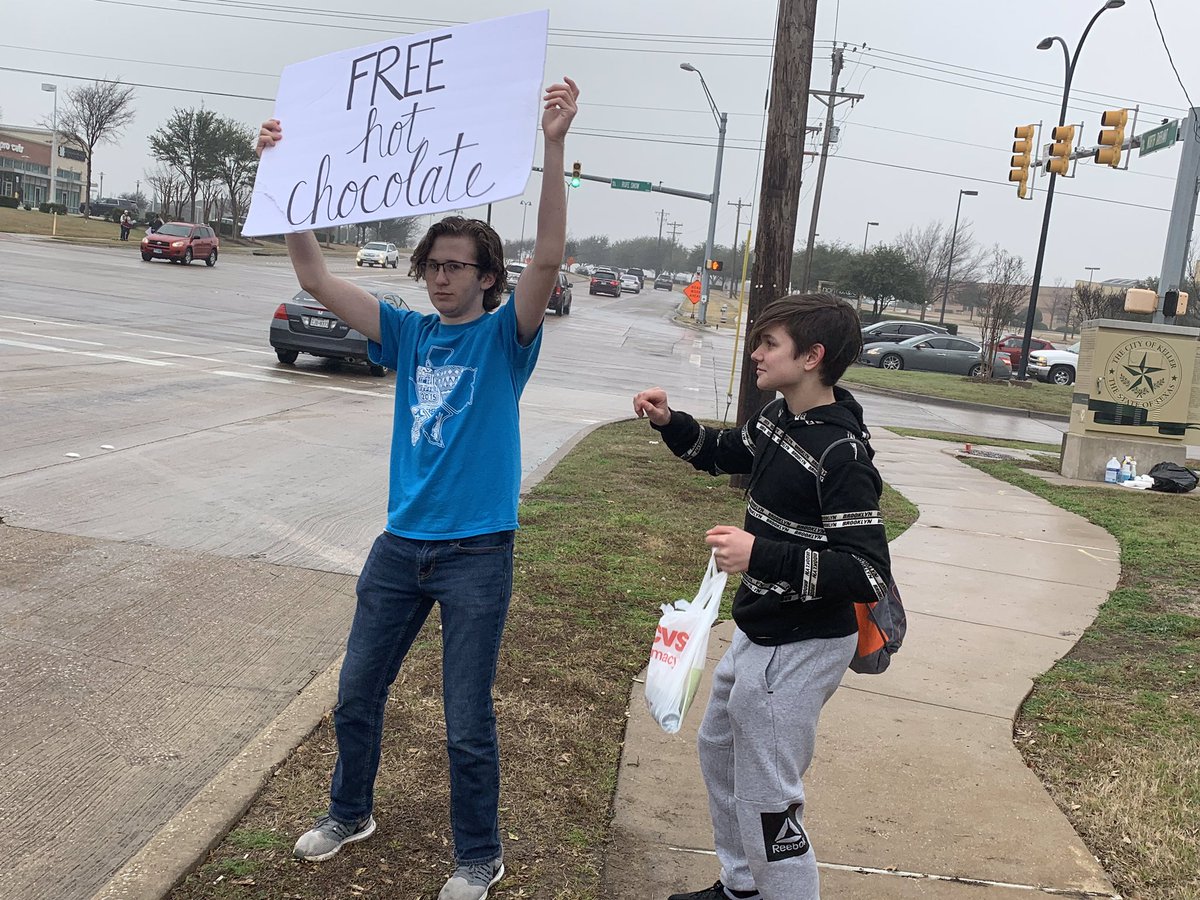 NWStudents's tweet photo. Serving our city at DNOW! https://t.co/cvpvn9qpMt