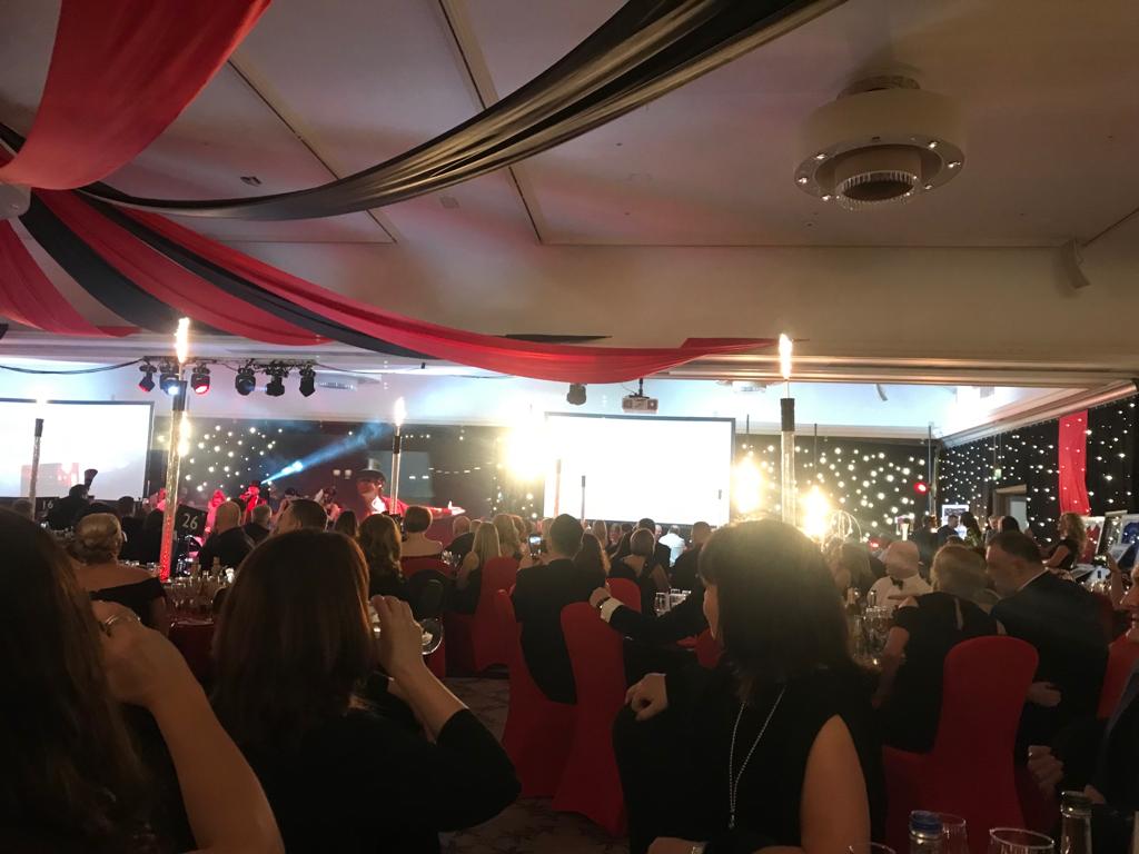 GCH_Charity's tweet photo. Oor Wullie has joined our guests at this evening's #redhotball, which is raising money to support children with IBD treated in Glasgow 💜
We are so grateful to our family ambassadors Derek & Julie McEwan and the @CMF2003 for their continued support, and to the generous guests! https://t.co/5Xx9dWRdMC