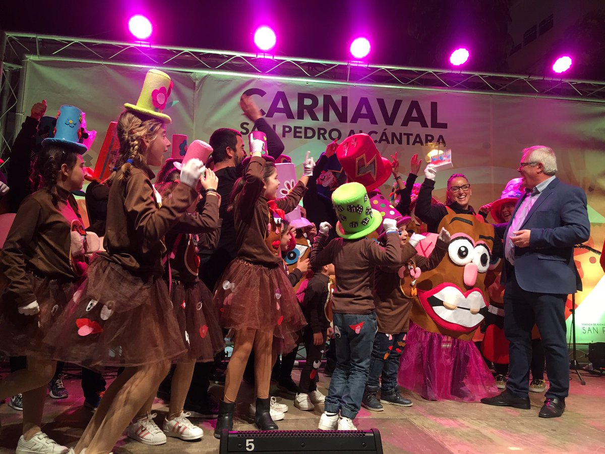 TenenciaSPA's tweet photo. ‘Villa Potato’ es la #carroza ganadora del concurso del #DesfileDelHumor de #SanPedroAlcántara. ¡Gran trabajo de equipo! #Carnaval #DisfrutaSanPedro #Fiestas https://t.co/dRJm4I5n6o