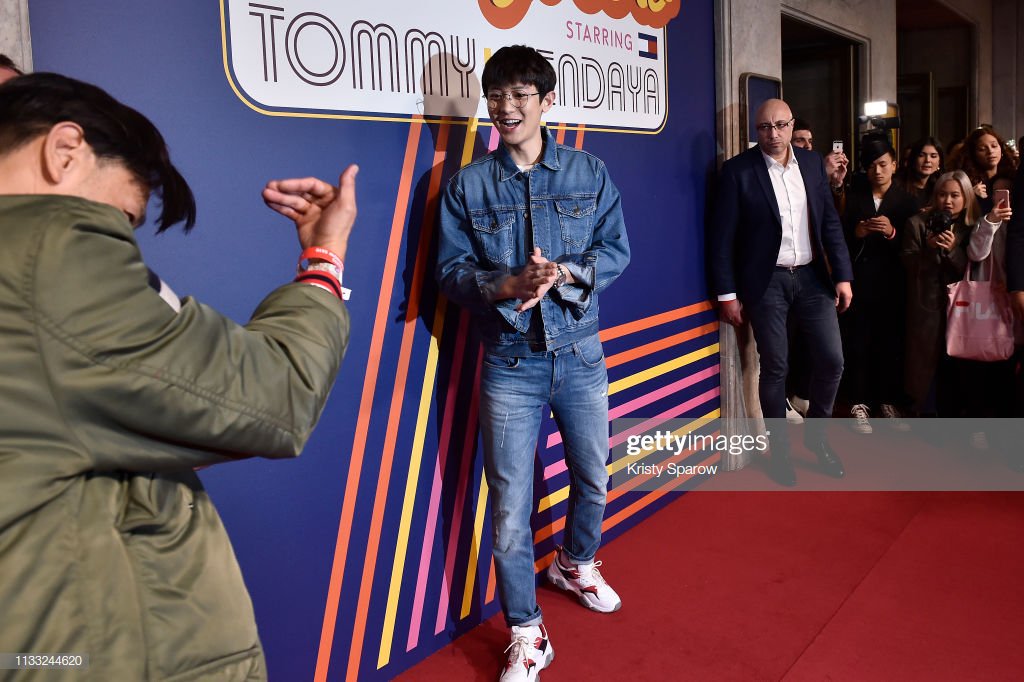 _i4byunz's tweet photo. MIREN SU BELLA Y GRANDE SONRISA, ESTOY MAL :((

#UltimateTommyBoyCHANYEOL #CHANYEOL @weareoneEXO https://t.co/0kOIjnWXN2