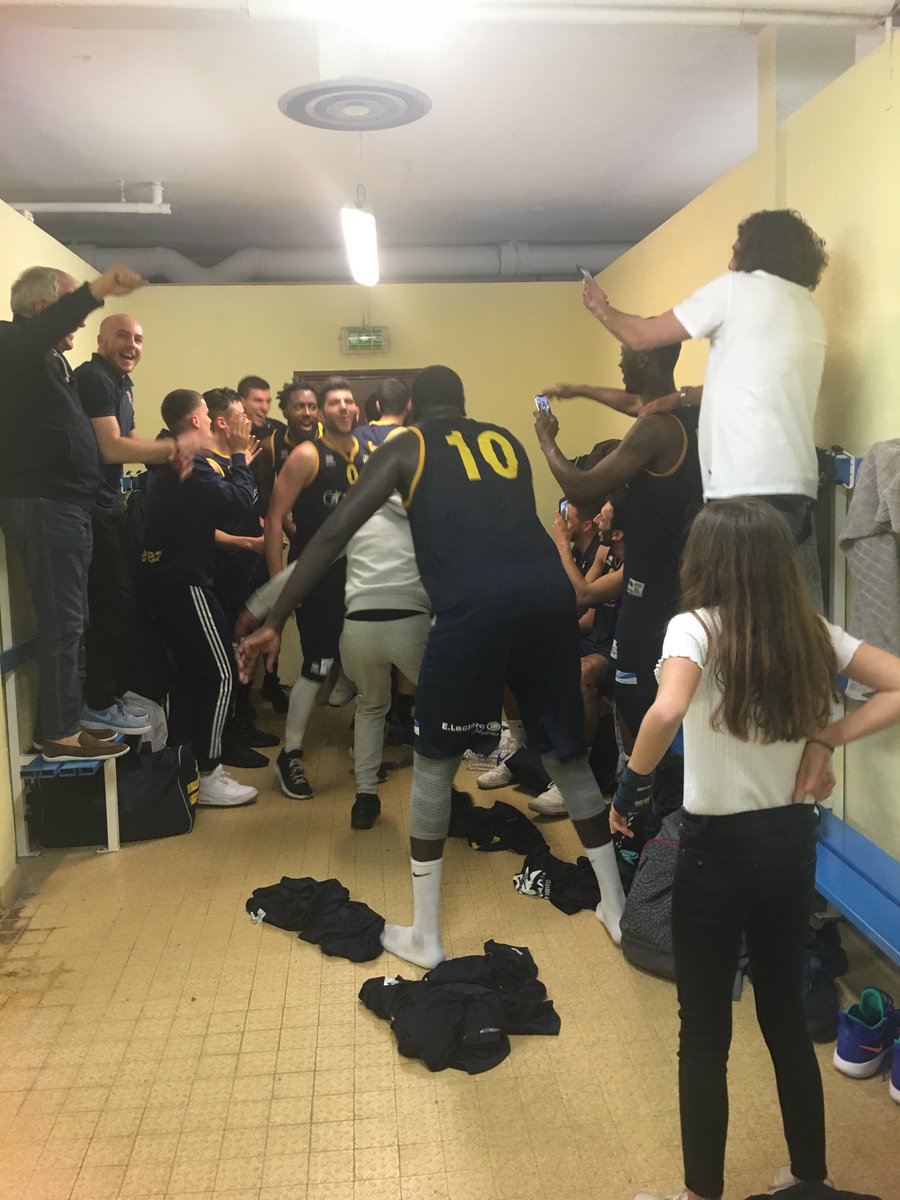 [Montée]
Premier club de PACA à gravir un échelon cette saison : NM3 HTV après sa victoire ce soir et l’écart creusé accède en NM2 !
Bravo à l’équipe, au staff et au club !
Félicitations !