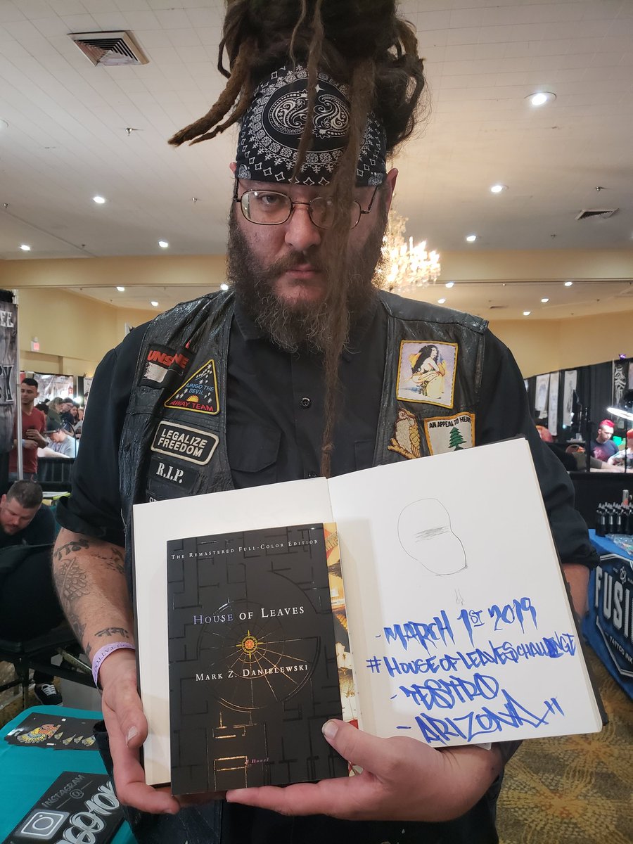therealtestone's tweet photo. @NM_NickNocturne from TucsonTattooExpo #HouseOfLeavesChallenge #houseofleaves #nightmind #testro #az https://t.co/UlGuMjIl0z