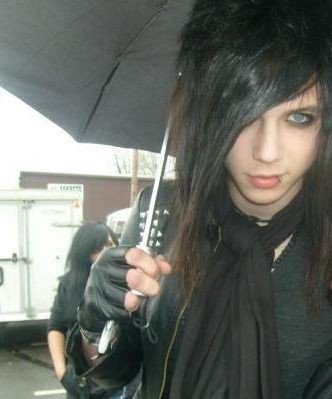Hello...
Let me be your man holding your umbrella ;)