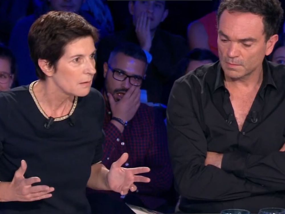 Degaulle8's tweet photo. Angot a un problème de sur-Moix.
Et moix un Angot démesuré.

#ONPC https://t.co/WOlsN9N9ia