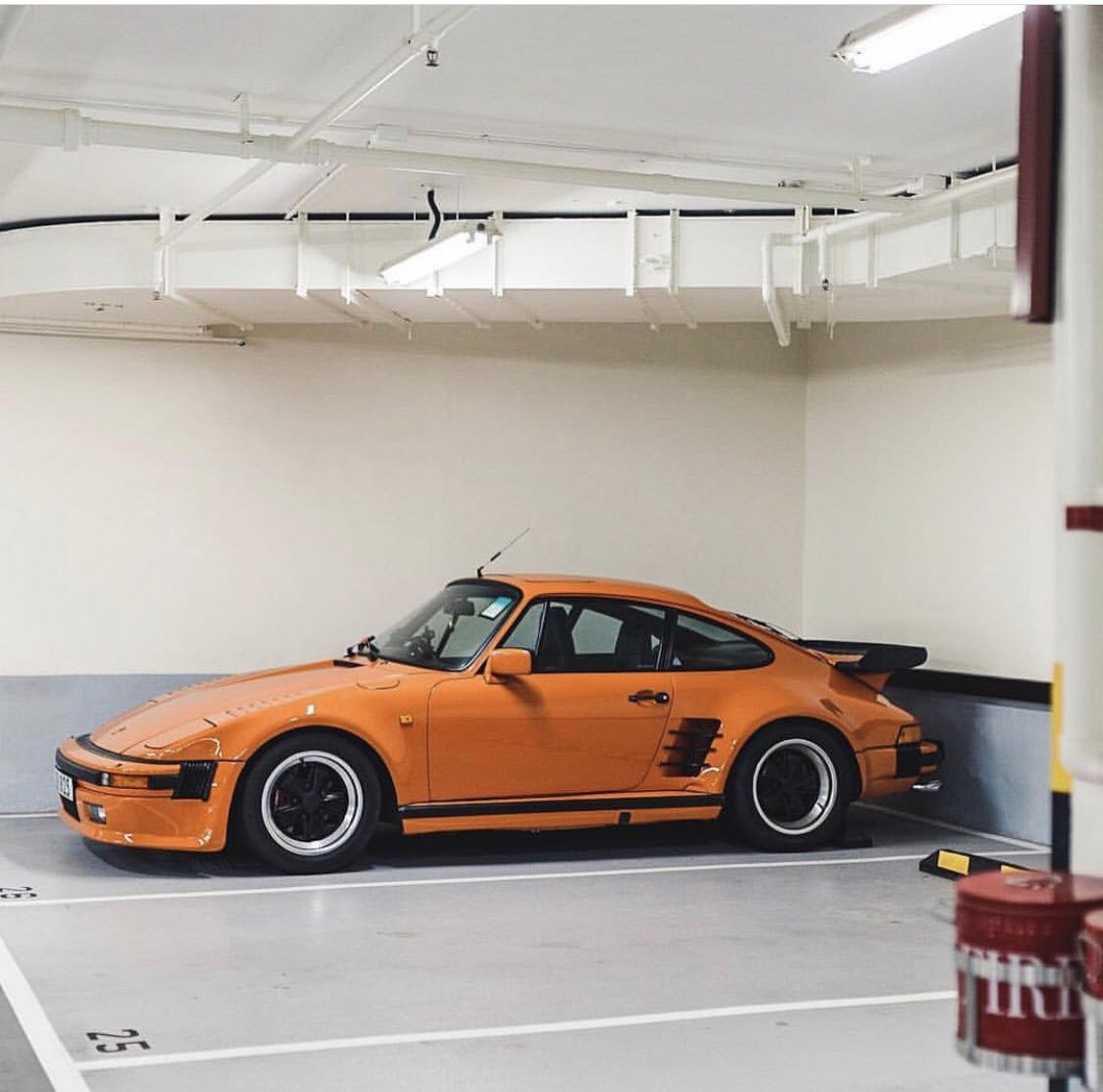 wimporsche's tweet image. #Orange King colour #Porsche 930 #Flatnose