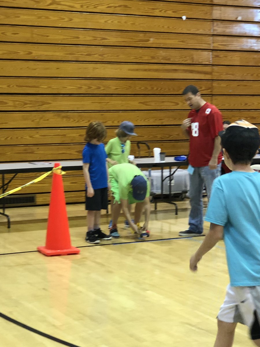 MrsBennettReads's tweet photo. @BocaRatonElem Our brains were awakened today at the SECME Olympiad #pbcsecme #SECMEOlympiad2019 https://t.co/P4MiAbvMKs