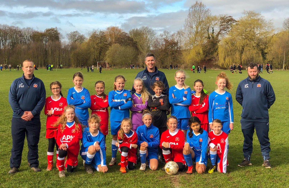 Nice to get all <a href="/lcfcwildcats/">Lichfield SSE Wildcats</a> having a run out this morning 💪🏼 🔵⚪️🔴⚪️⚽️ great team spirit amongst all our <a href="/lichfieldcityfc/">Lichfield City FC</a> U10s girls ballers 👌🏼👏🏼✅💪🏼🤛🏼 #Friendships #Ballers #Lichfield