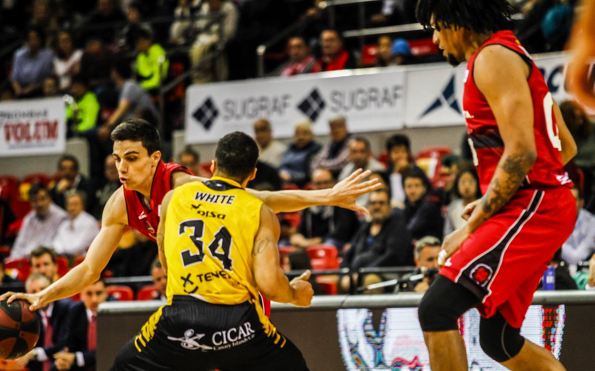 balonZesto's tweet photo. #Alocenismo
#BKZIBT #LigaEndesa
@BasketZaragoza 102 @CB1939Canarias 93
@carlosalocen siempre en mi equipo 😊 18 puntazos https://t.co/kqeVtmnBDQ