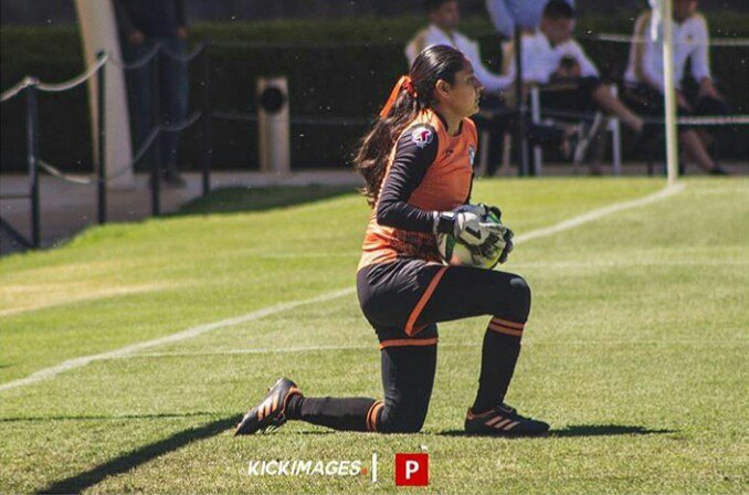 brissa_portera's tweet photo. mudar de protección externa sin que nuestra esencia y nuestra morfología interna se alteren para conservar los principios fundamentales que nos guían para conseguir nuestros anhelos sin afectar a nadie. #BrissaRangel #1 ⚽. https://t.co/iMEKFVBdxu