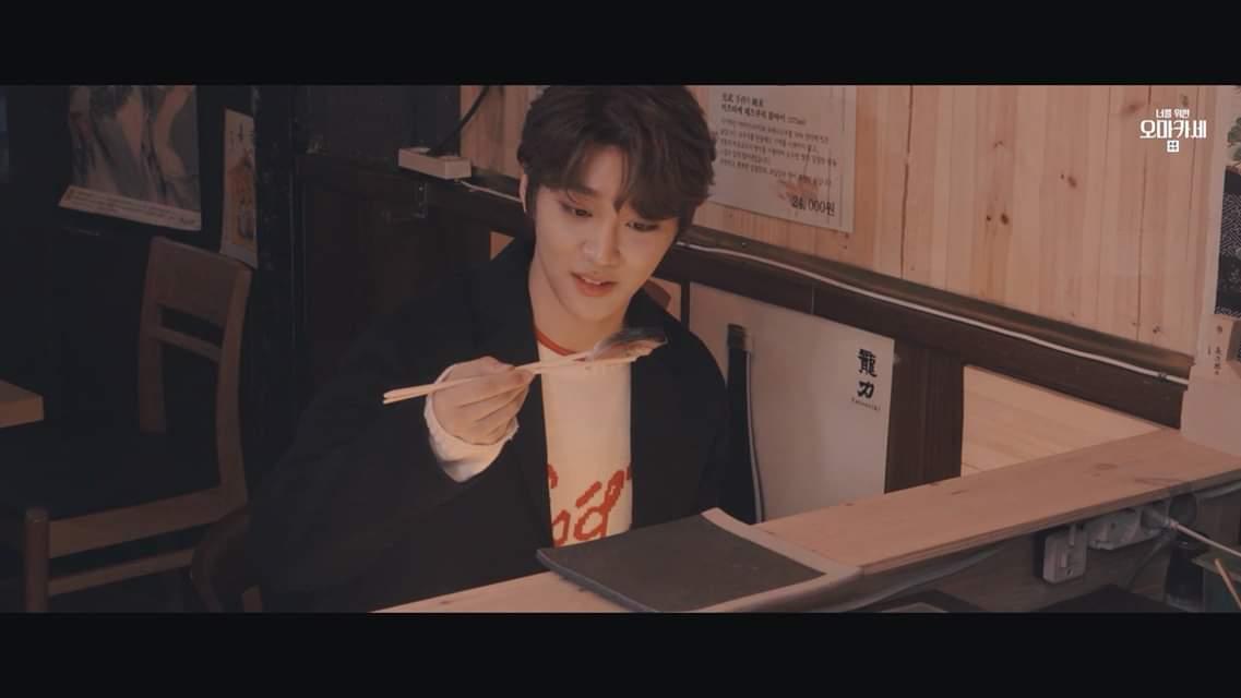 GoldenChildPeru's tweet photo. [INFO | 01.03.19] la pagina oficial en facebook de “Good Playlist” estuvo posteando spoiler sobre un video que publicará en 03 de Marzo a las 18:00 horas coreanas.
#골든차일드 #골드니스 #홍주찬 #ASongForMe 
🔗https://t.co/YK7JRX56Sj …
Cr; @GNCDupdates | @goldenchildperu https://t.co/g8THXcSCYz