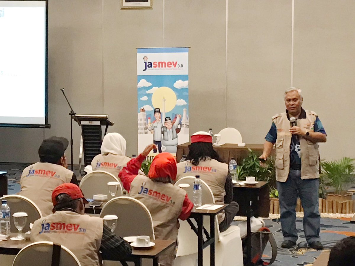 Hypnocampaign Workshop, Solo, March 2nd 2019, with Prof. Dr. Marsudi W. Kisworo, keren banget materinya guys! #JOKOWImenang !!! #JASMEVmenangkanJokowi