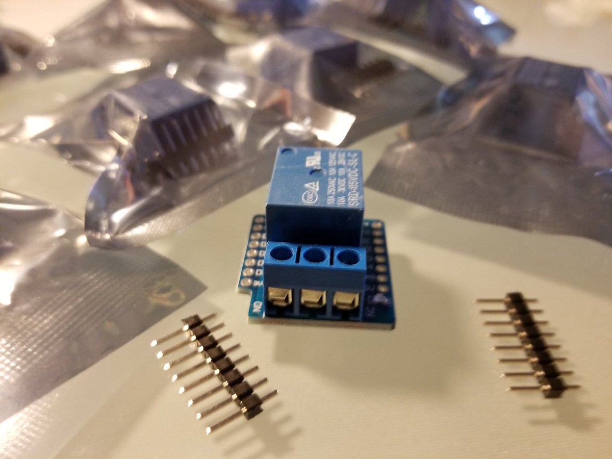 KodyKinzie's tweet image. Just got some tiny wifi relay shields for the #esp8266 #d1mini to make wi-fi controlled power switches.