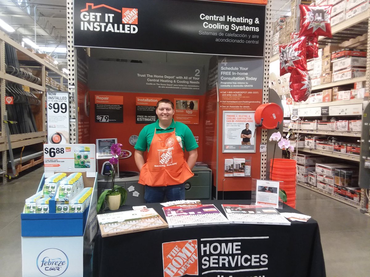 SimonSa66610316's tweet photo. Dallas working the HVAC event
#redbluffrocks https://t.co/mfQQN75CmR