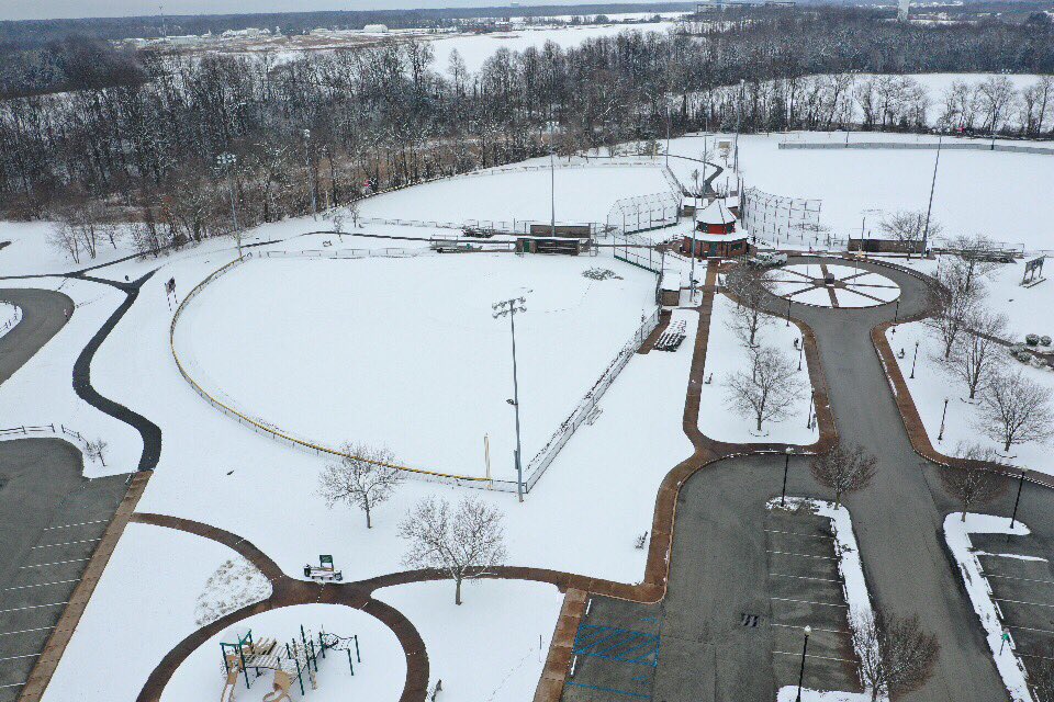 CM_Geospatial's tweet photo. Baseball season yet?? #dji #djimavic #dronephotography  #dronestagram https://t.co/Qr8Bekp1TW