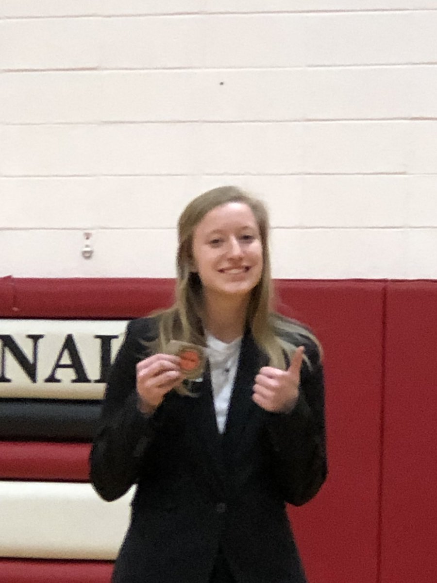 jbomar1's tweet photo. Finished out the @TC_Titans Speech regular season in spectacular fashion!  Here’s the #TCSpeech medalists from the DT Meet:
McKenzie-1st Inf, 2nd Ext
@019maggieHarris 1st Ser
Jayden-1st Pers
@holly_timmerman 2nd Per
@CherneyDakota 2nd Ent (1/2) https://t.co/3EeKedz6Xw