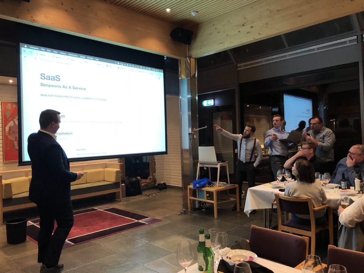 hlynuringi's tweet photo. Puzzlepart PuzzleBart showing off their SaaS solution #puzzlepart #ACDC2019 https://t.co/XadLN2gLf8