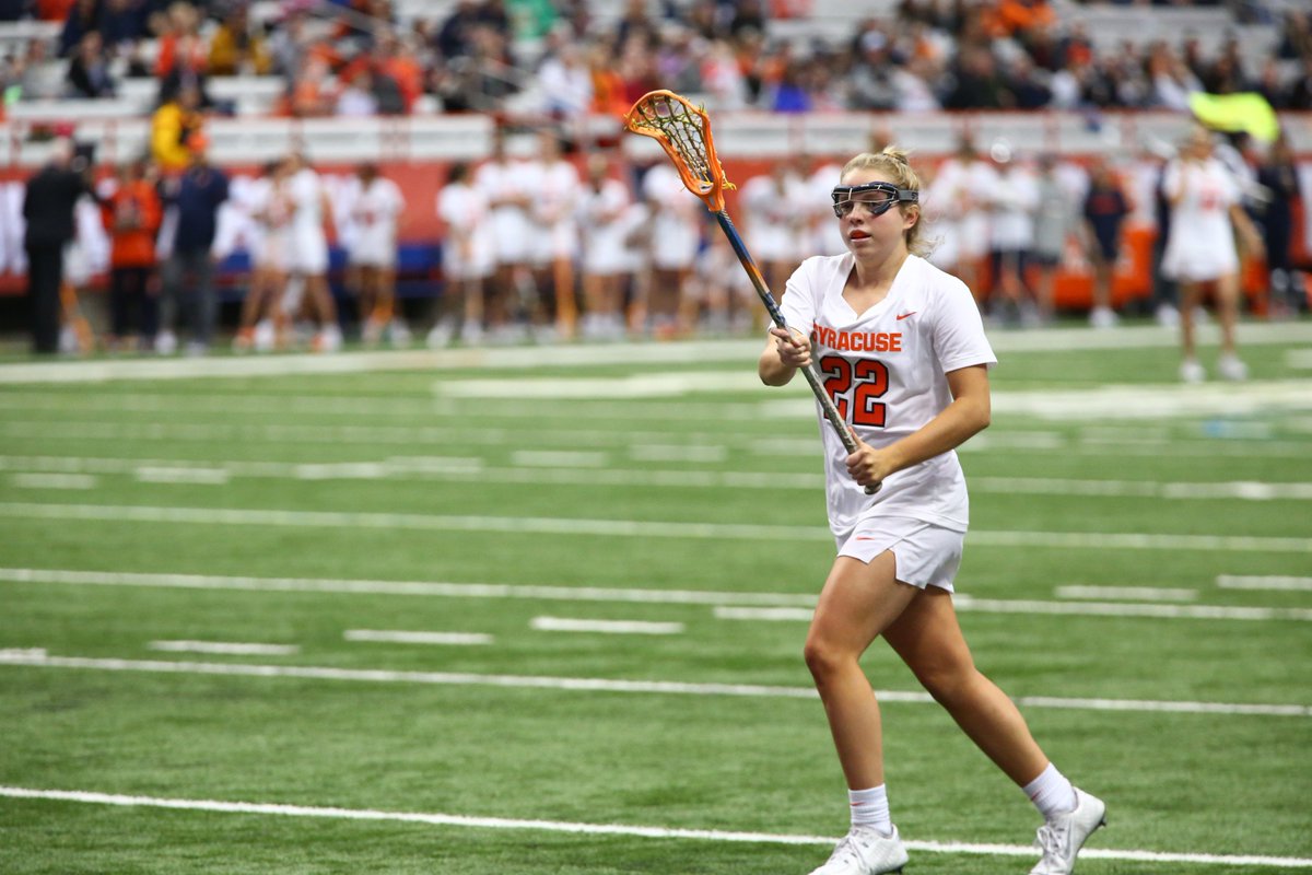 CuseWLAX's tweet photo. Megan Carney puts Syracuse up 15-11🙌

2:21 left to play https://t.co/NhSt6RueSx