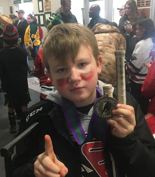 19thholevt's tweet photo. State Champs!!  #CSBHawks #MaineBound! https://t.co/jwtCabKtmj