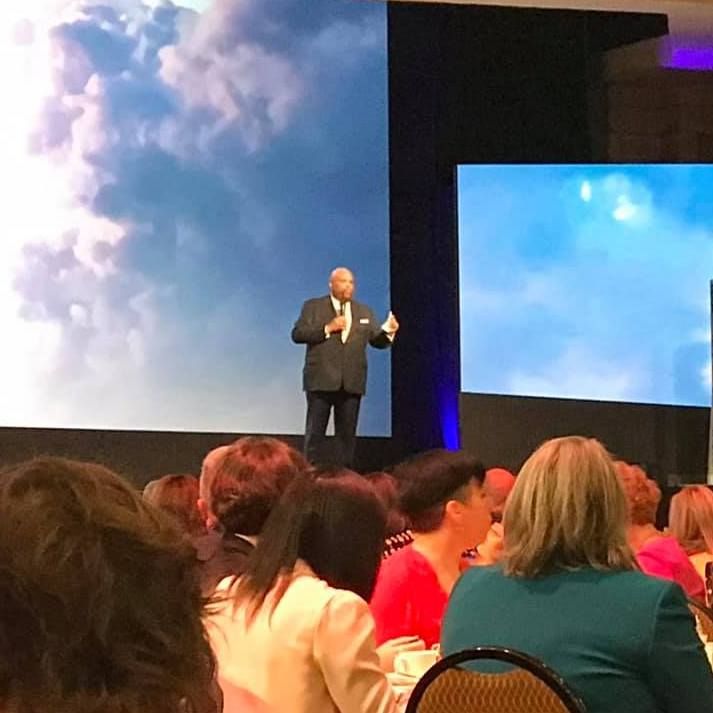DrRickRigsby's tweet photo. #repost -
@KMitten :
I have never felt so blessed to be a part of a company that cares more about your heart...thank you Dr. Rick Rigsby for delivering the message this morning!! #expresspros #ILCv
“Lessons From a Third Grade Dropout” is available online.
https://t.co/w8QC2kZtcn https://t.co/YWY2lEMG69