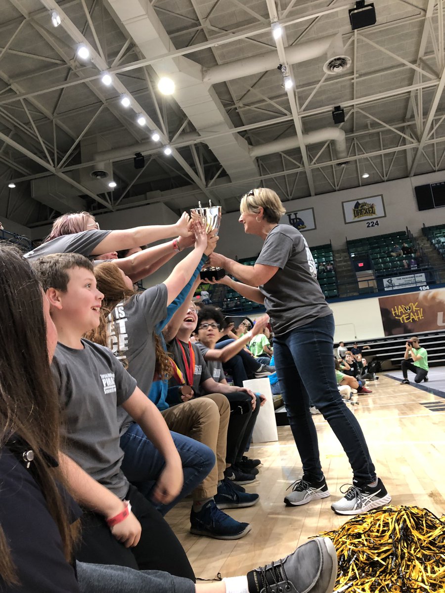 Topsail Middle School tweet media