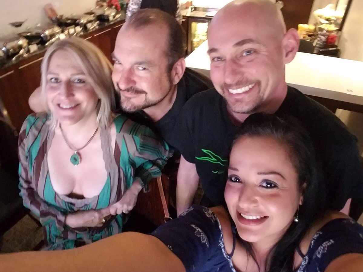 sgosborne14's tweet photo. Having a "suite time" with our friends @RODEOHOUSTON  Can't wait to see the @TpTroubadours at #RodeoHouston https://t.co/XRT7VN7Enf