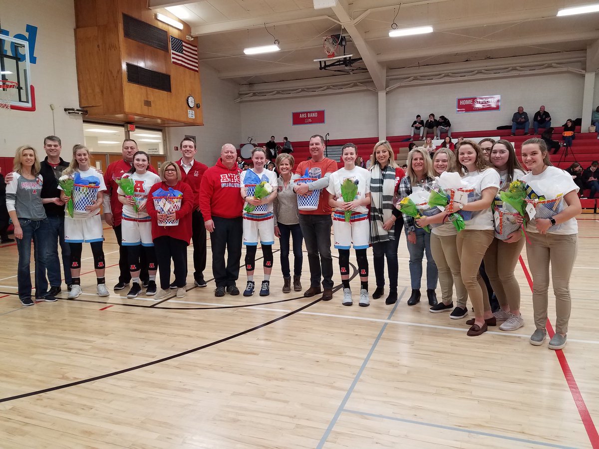 Arrowheadschool's tweet photo. @arrowheadgirlBB ended an awesome season with a hard-fought overtime loss to Bay Port this afternoon. We're proud of the entire Team's efforts and accomplishments, with a special thanks going out to the Seniors! https://t.co/yMsJ5Nww0k
