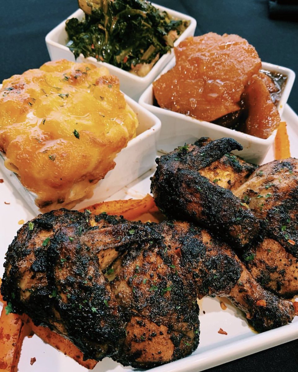 iamsaunsi's tweet image. My family opened up a soul food restaurant in Hyde Park. The Soul Shack is located at 1368 E. 53rd st. Grand opening March 10. Come out and support and follow on IG @soulshack53