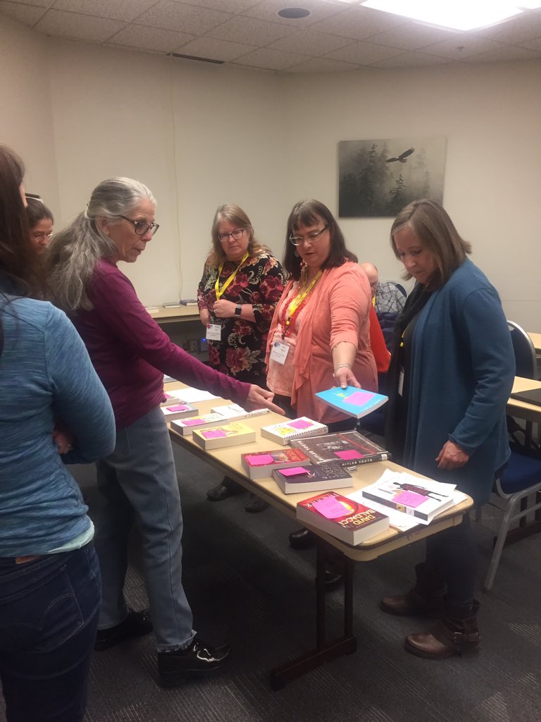 AlaskaASL's tweet photo. Hot discussion over books in the AkASL Battle of the Books Title Selection session at #akla2019 https://t.co/MT3tPwTL0p