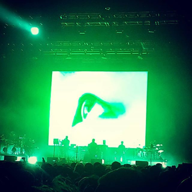 #massiveattack killing it at the #steelyard #gig #bristol #mezzanine #weekend #livemusic #triphop #bristolsound #airfield #filton ift.tt/2UjO6SA