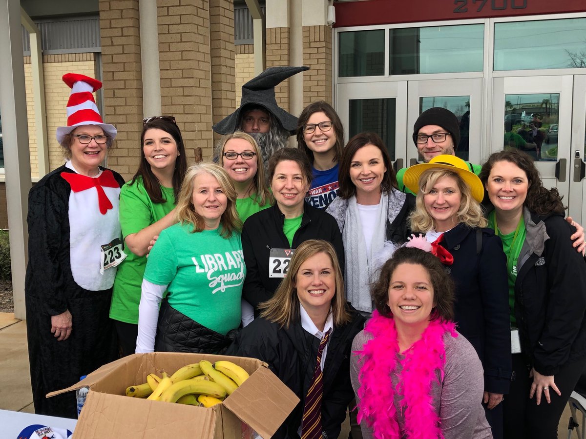 MrsHamMLIS's tweet image. We had a blast today!!! #librarysquad #bookinitfortcslibraries