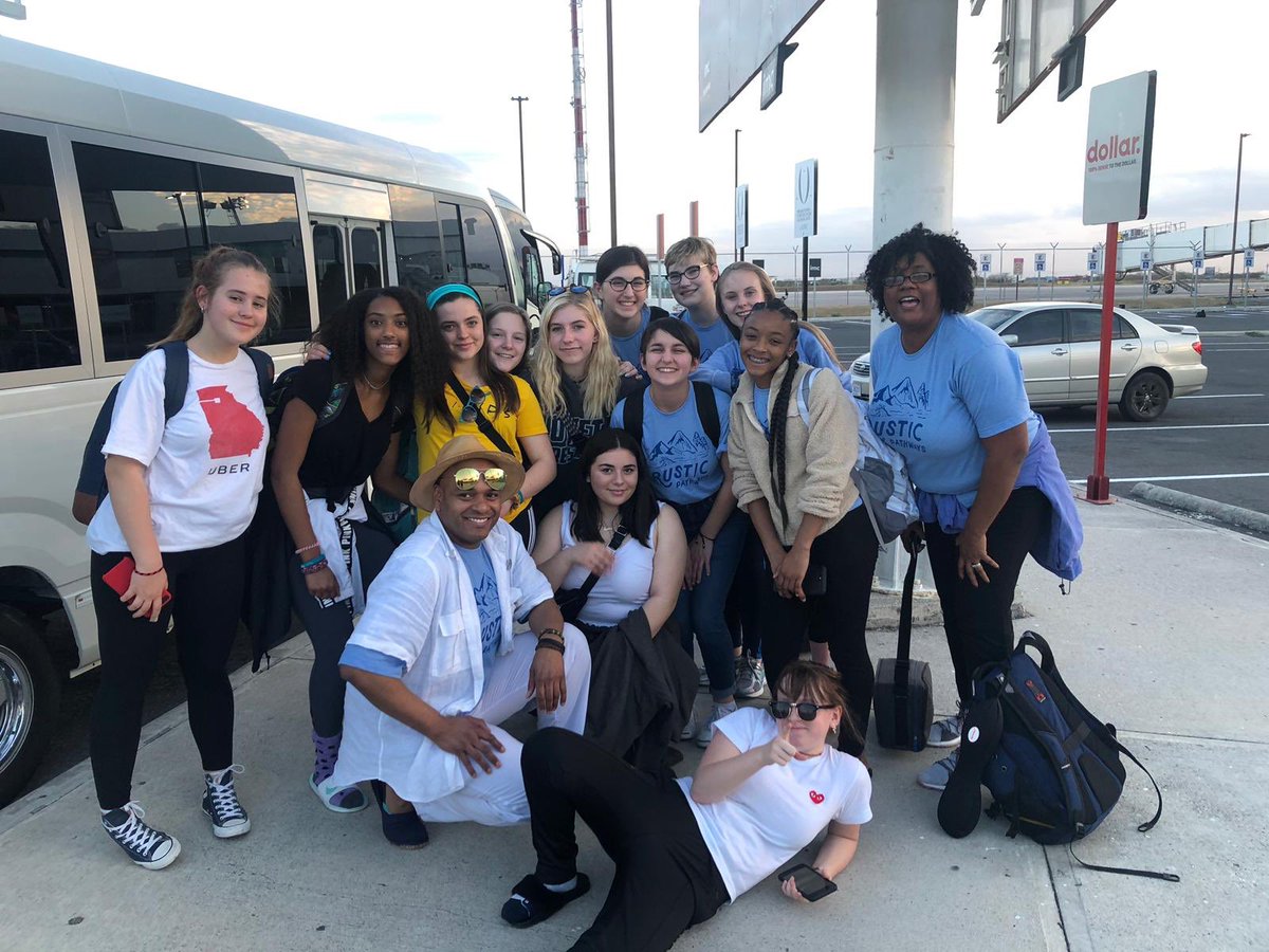 ahillgill's tweet image. Finally made it to Costa Rica #flightissues #letsgo #puravida