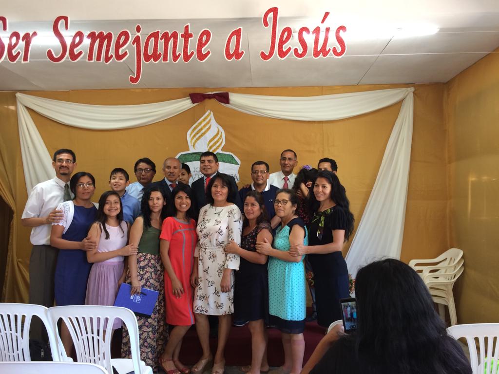 GersonVeraRivas's tweet photo. Sábado de bendiciones con el #PlantiodeIglesias en el #DMSurco #APC #UPSur y viviendo el #Revive5 https://t.co/9ECC1c8JII