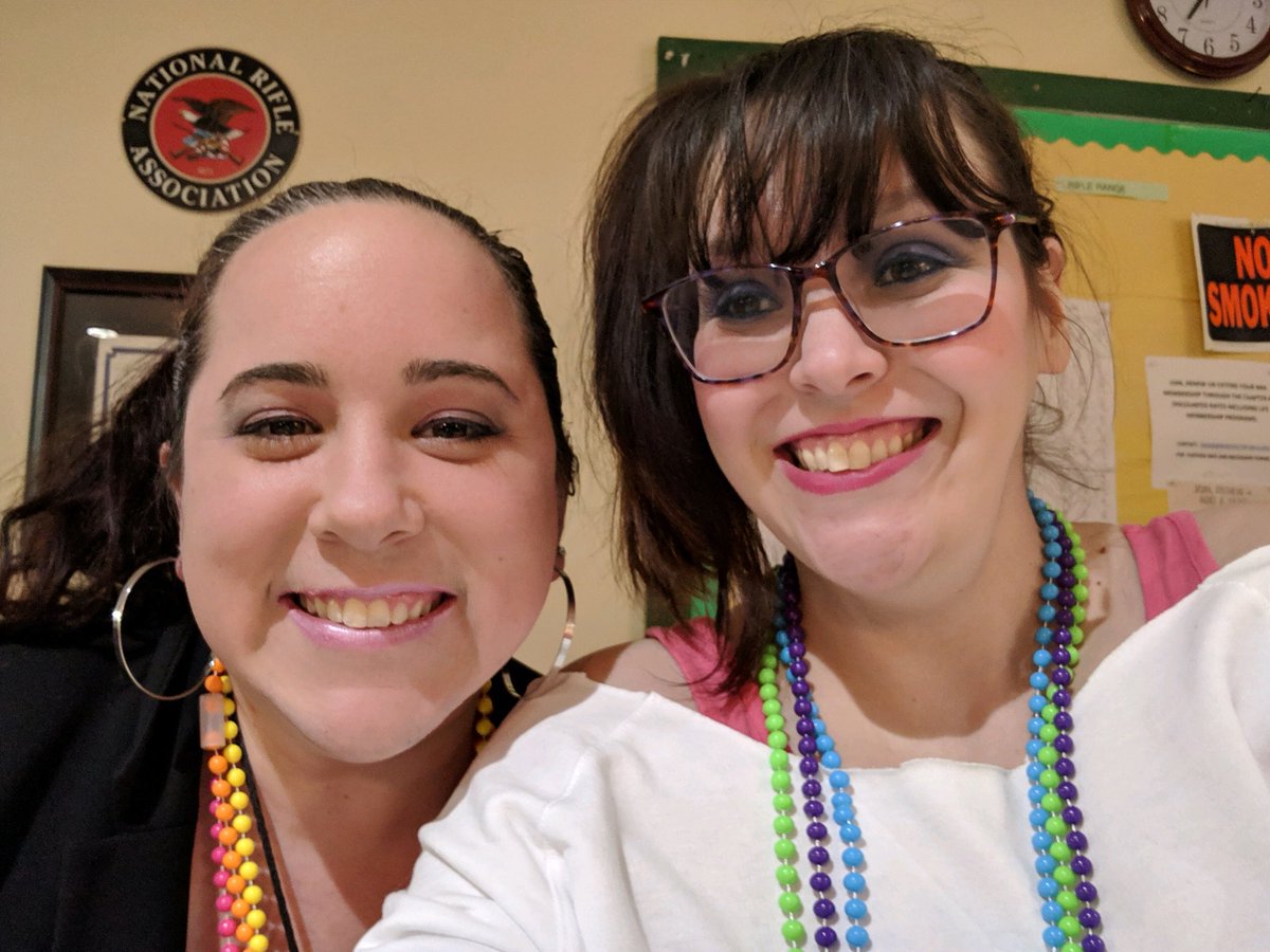 ELL_Adventures's tweet photo. With @HillaryESLTeach and @SilviaRestivo discussing #ELL practices and #AccessTesting @ an 80’s #BirthdayParty! 💃🏻 https://t.co/P4Gcruga39